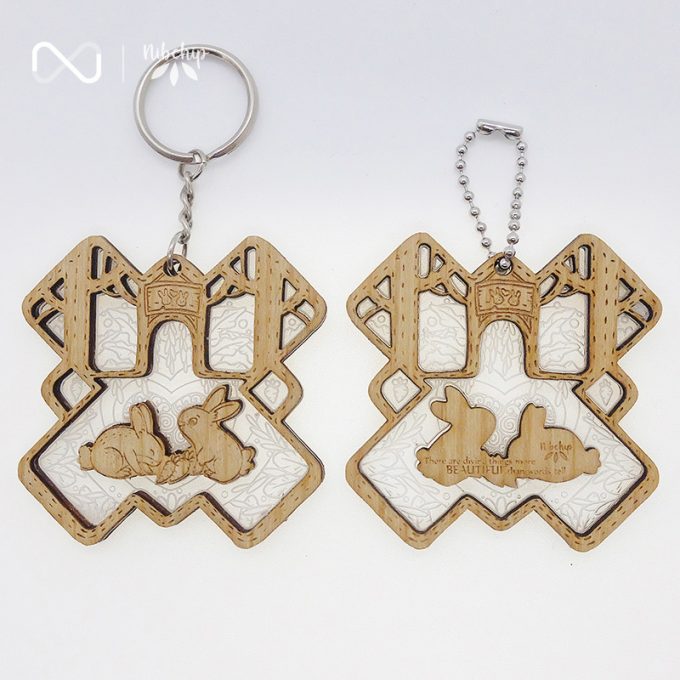 funny rabbits wooden keychain front and back topview